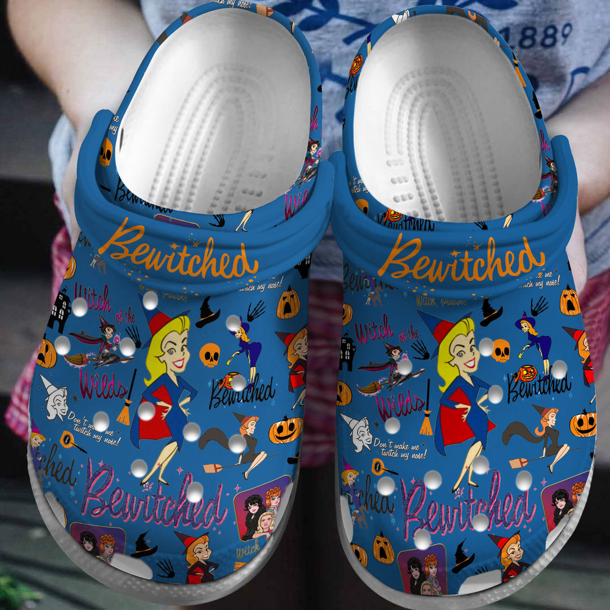 Bewitched Crocss Clogs For Men Women And Kid Mm0A7Ind