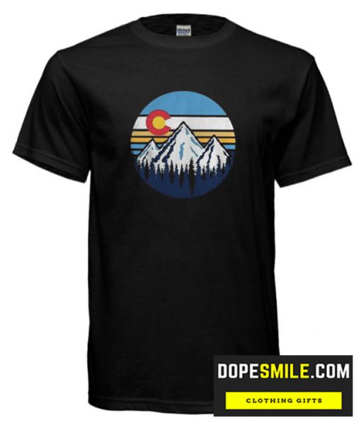 Colorado Mountains cool T-Shirt