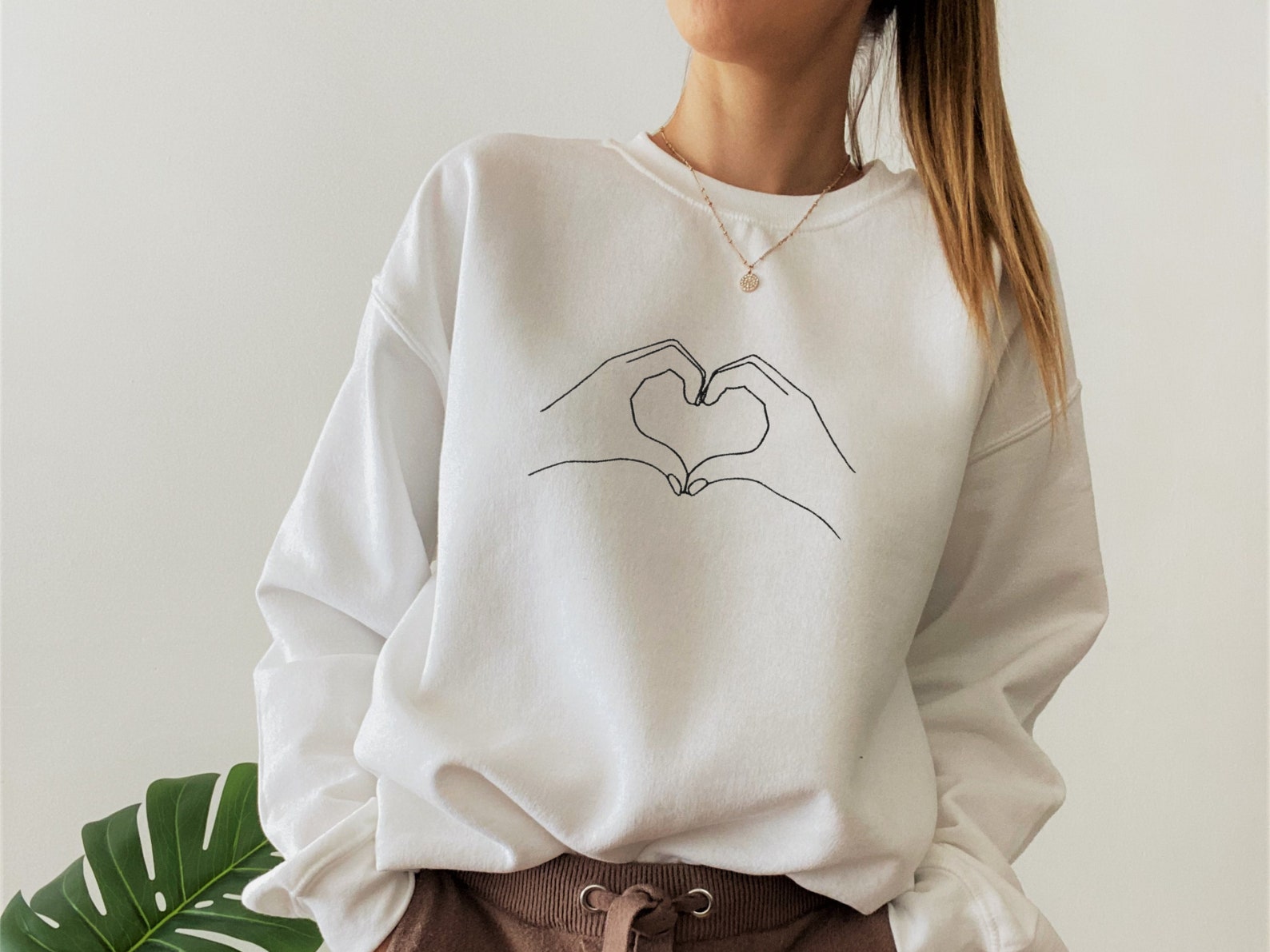 Hand Heart Embroidered Halloween Sweatshirt 2D Crewneck Sweatshirt All Over Print Sweatshirt For Women Sweatshirt For Men Sws3051