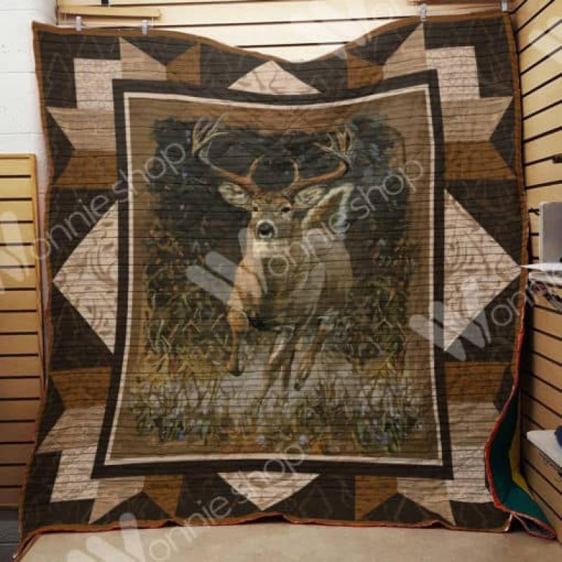 Deer Hunting A1903 83O34 Blanket