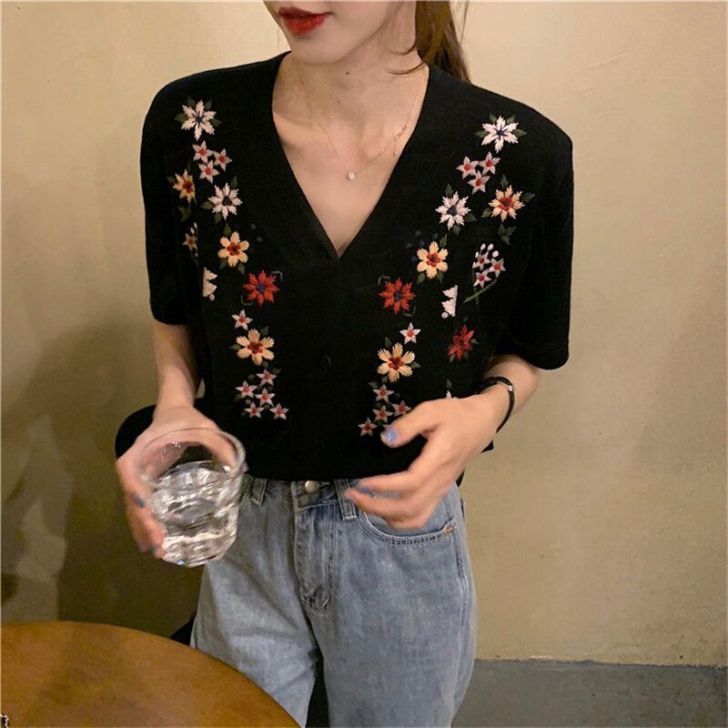 Summer Loose Floral Embroidered T-shirt Cardigan Female Korean Harajuku T-shirts Tops Kawaii Ladies Ulzzang For Women Clothes alx