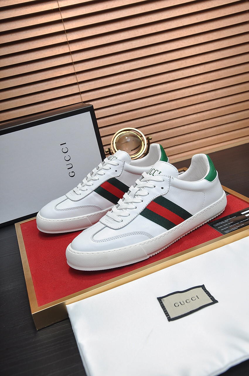 Gucci Ace Leather Sneaker In White, Men SNK931329849