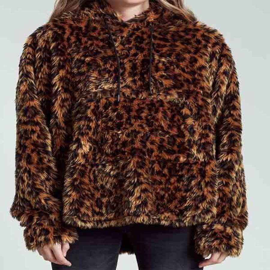 Women’s Fuzzy Leopard Top Hoodie