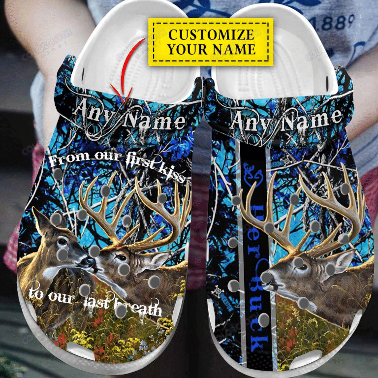 Hunting Kissing Deer – Personalized Buck And Doe Couple Valentine Clog Shoes Tv058429