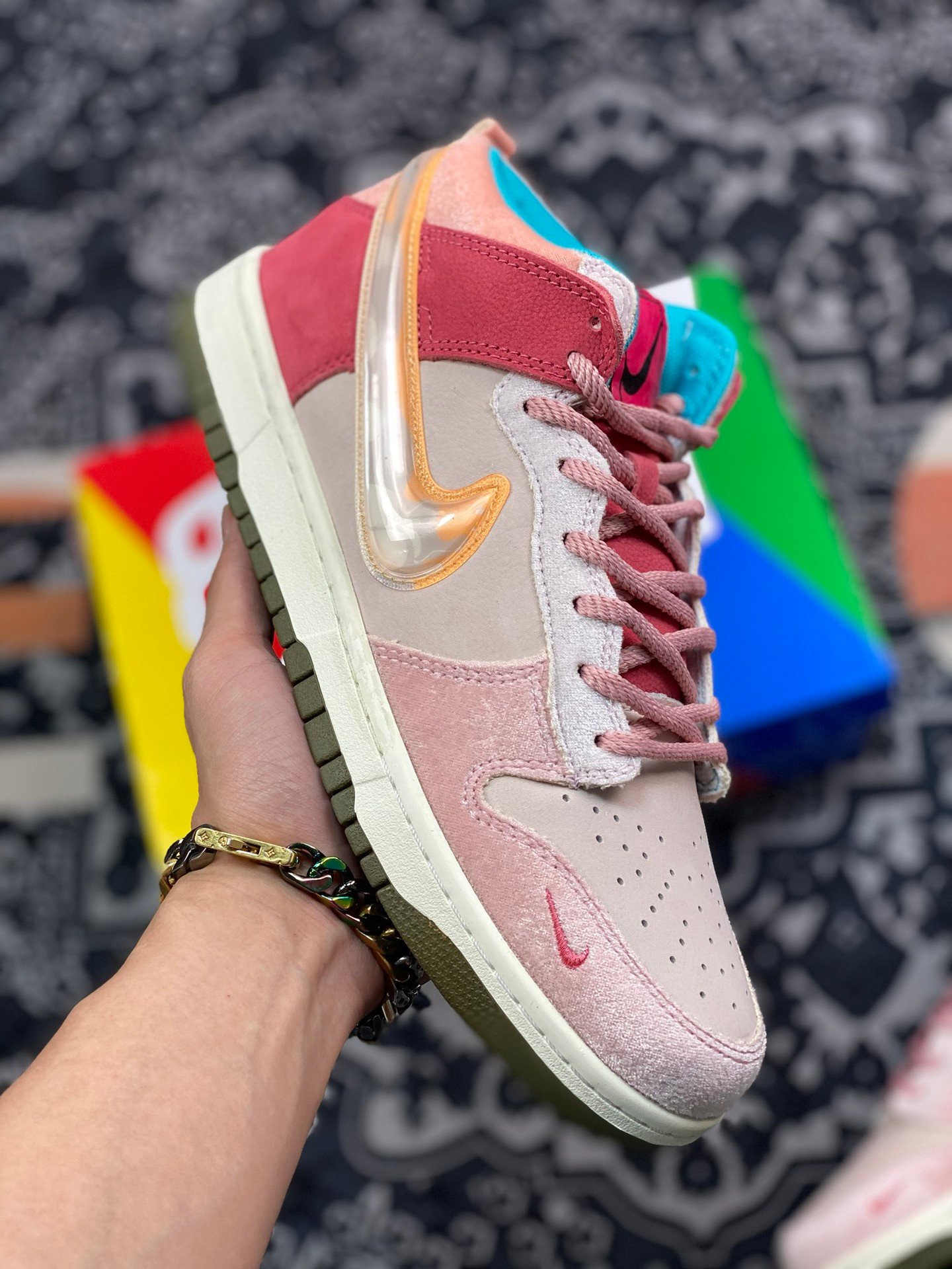 Social Status x Nike Dunk Mid Strawberry Milk 5338875