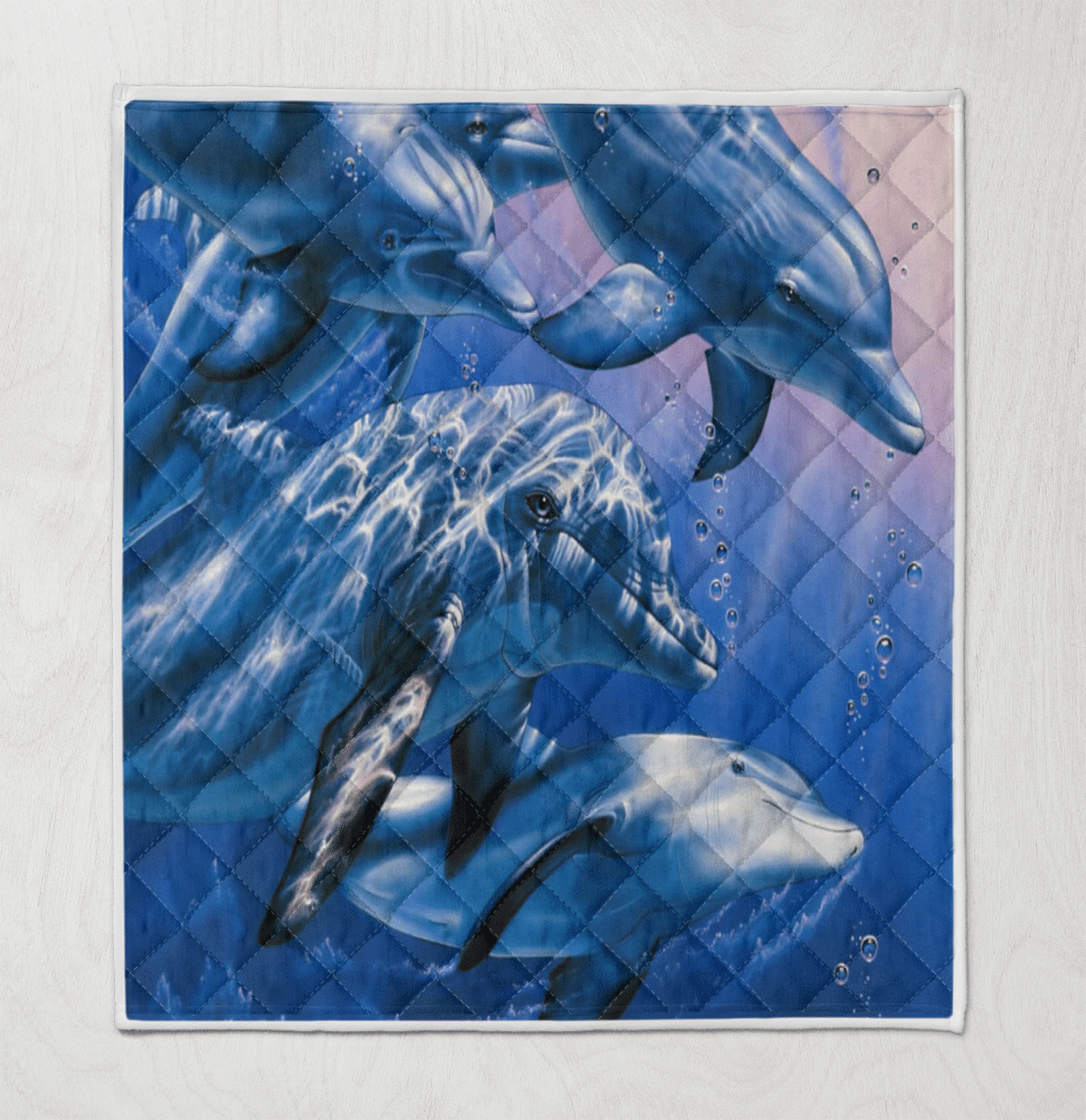 Dolphin CLA645087TH Quilt Blanket