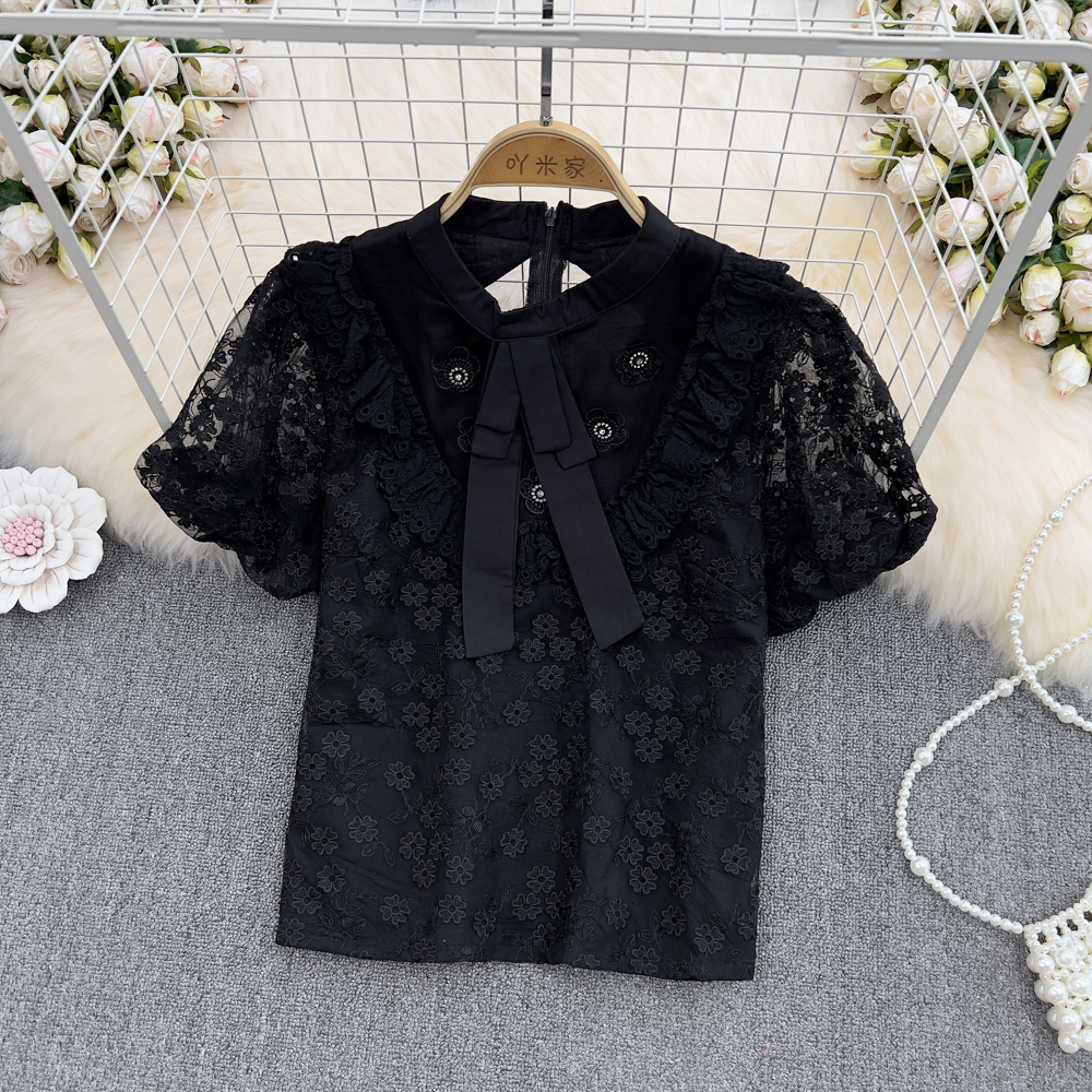 Summer New Sweet Bow Stand Collar Puff Short Sleeve Lace Shirt Women’s Diamond Pearl Embroidered Flower Hollow Out Backless Top alx