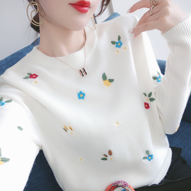 Small Daisy Embroidered Spring Round Neck Sweater Top Inner Wear Sweater Women alx