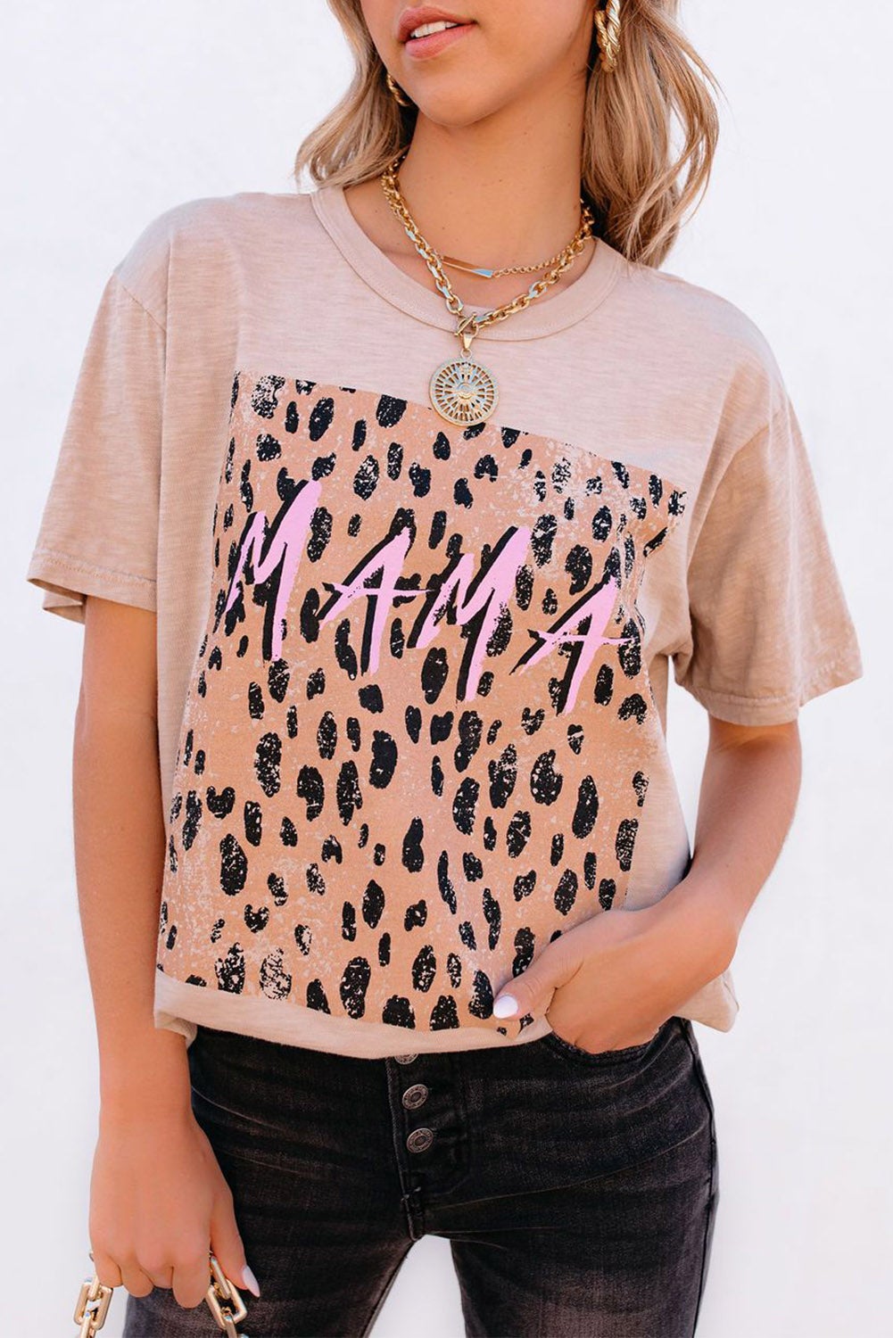 Azura Exchange Crew Neck Leopard Square Mama Graphic T-Shirt