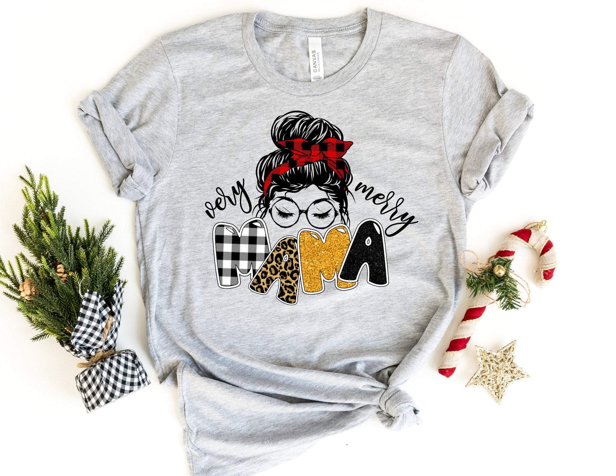 Very Merry Mama Christmas Shirt, Mom Christmas T-Shirt, Mama Christmas Tshirt, Winter Tshirt, Winter Time Shirt, Christmas Gift T-Shirt Hoodie All Color Size S-5Xl