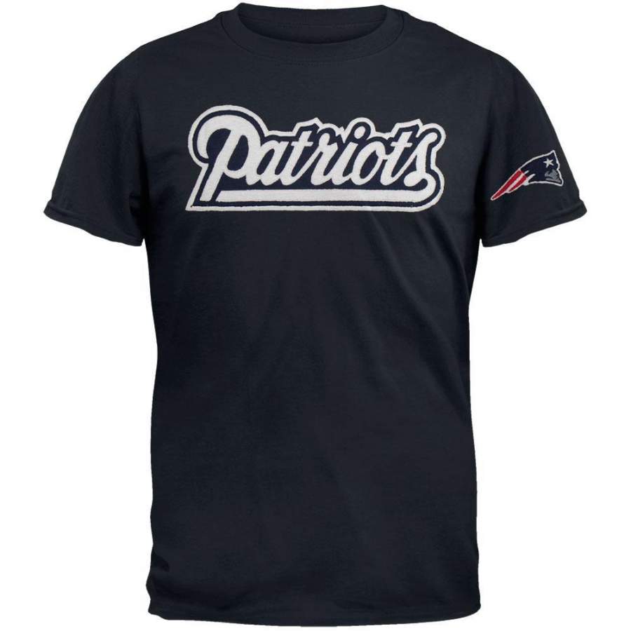 New England Patriots – Logo Fieldhouse Premium T-Shirt