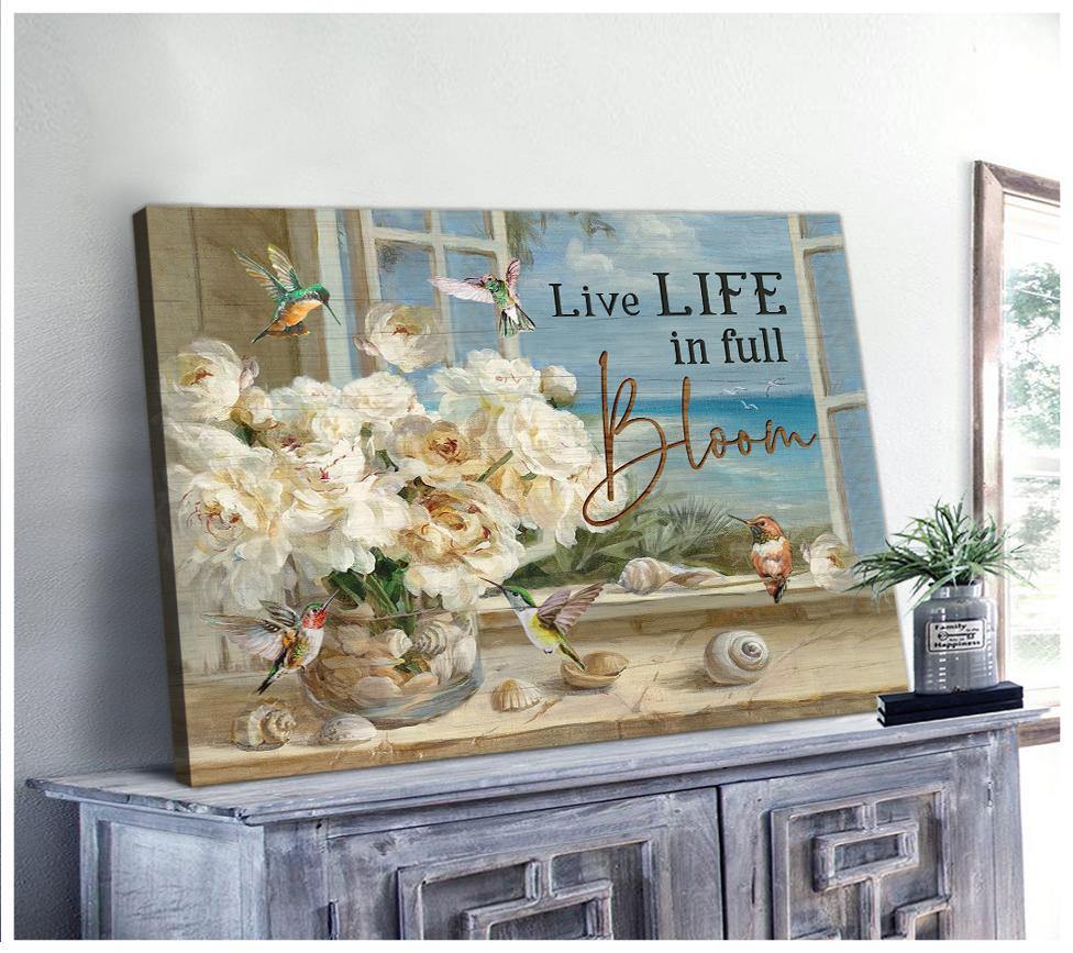 Bloom Hummingbird Wall Matte Canvas