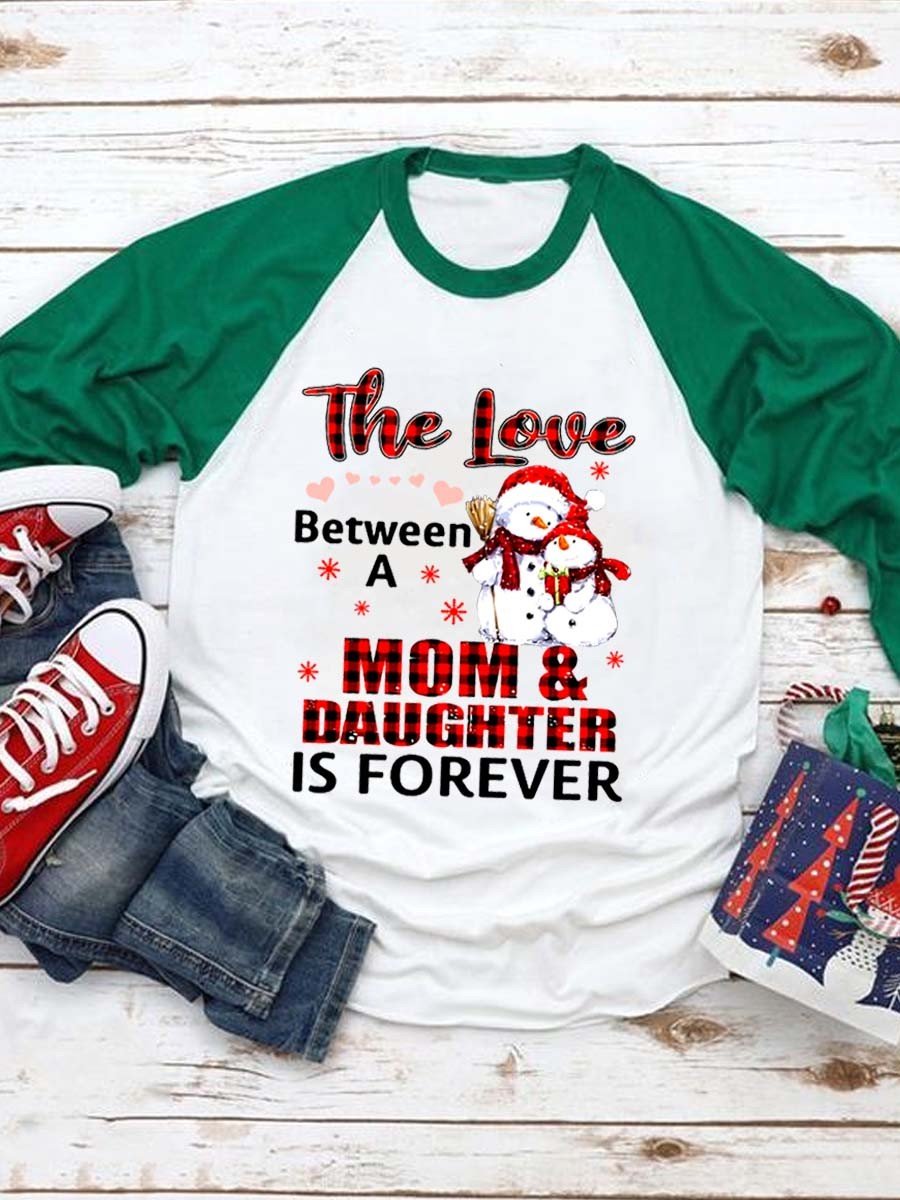 Women The Love Between A Mother And Daughter Is Forever Long Sleeve Top