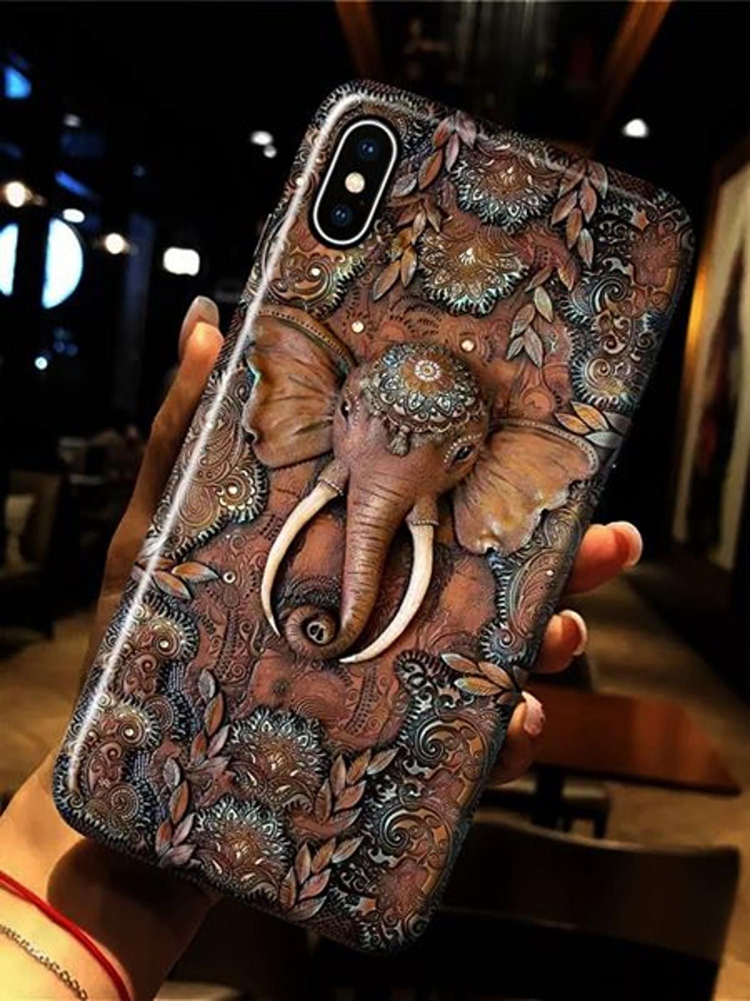 Elephant Wooden Pattern Phone Case