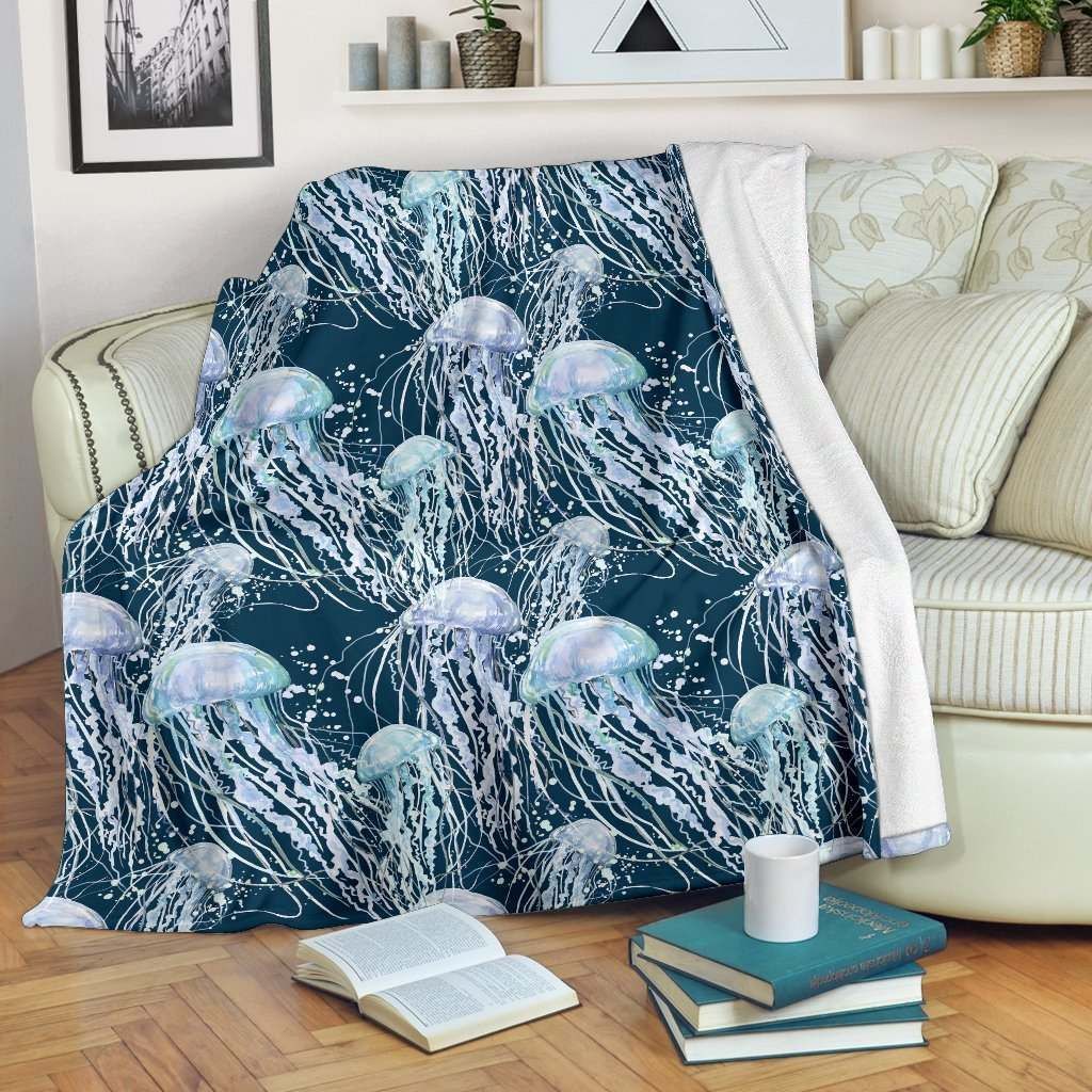 Blue Milk Jellyfish Pattern Fleece Blanket, Sherpa Blanket, Gift For Aunt Gift For Parent, Family Member, Friends Gift, Christmas Gift, Home Decor, Home Living