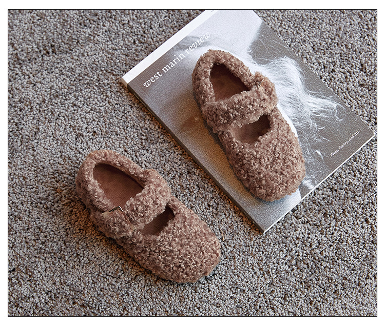 2022 Winter New Girls’ Plush Shoes Comfortable Breathable Princess Soft Soled Flat Toddler Shoes 0-1-3 -9 Years Old Home Slipper alx