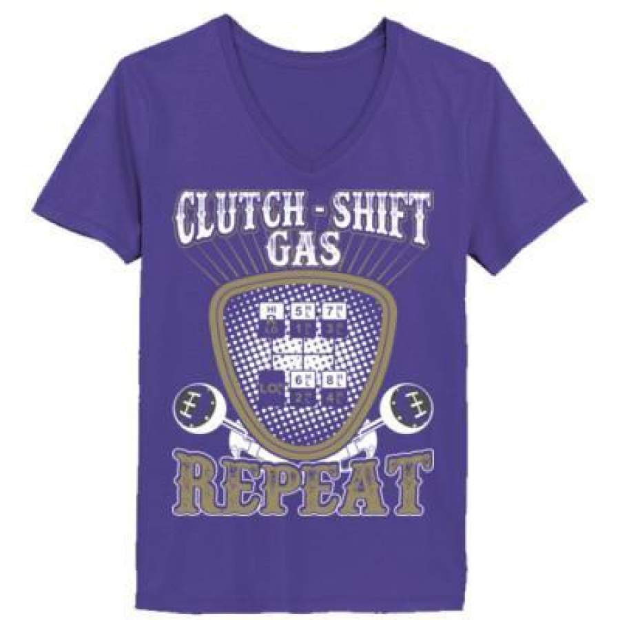 AGR Clutch Shift Gas Repeat Gear Drive Cars – Ladies’ V-Neck T-Shirt