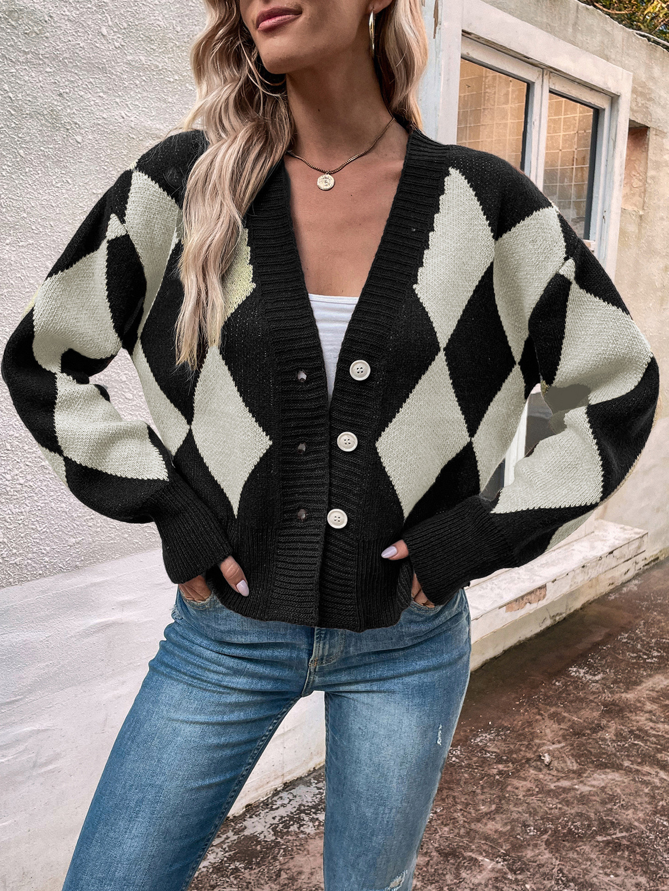 2022 Autumn and Winter New Diamond Lattice Breasted Cropped Cardigan Women Sweater Coat alx