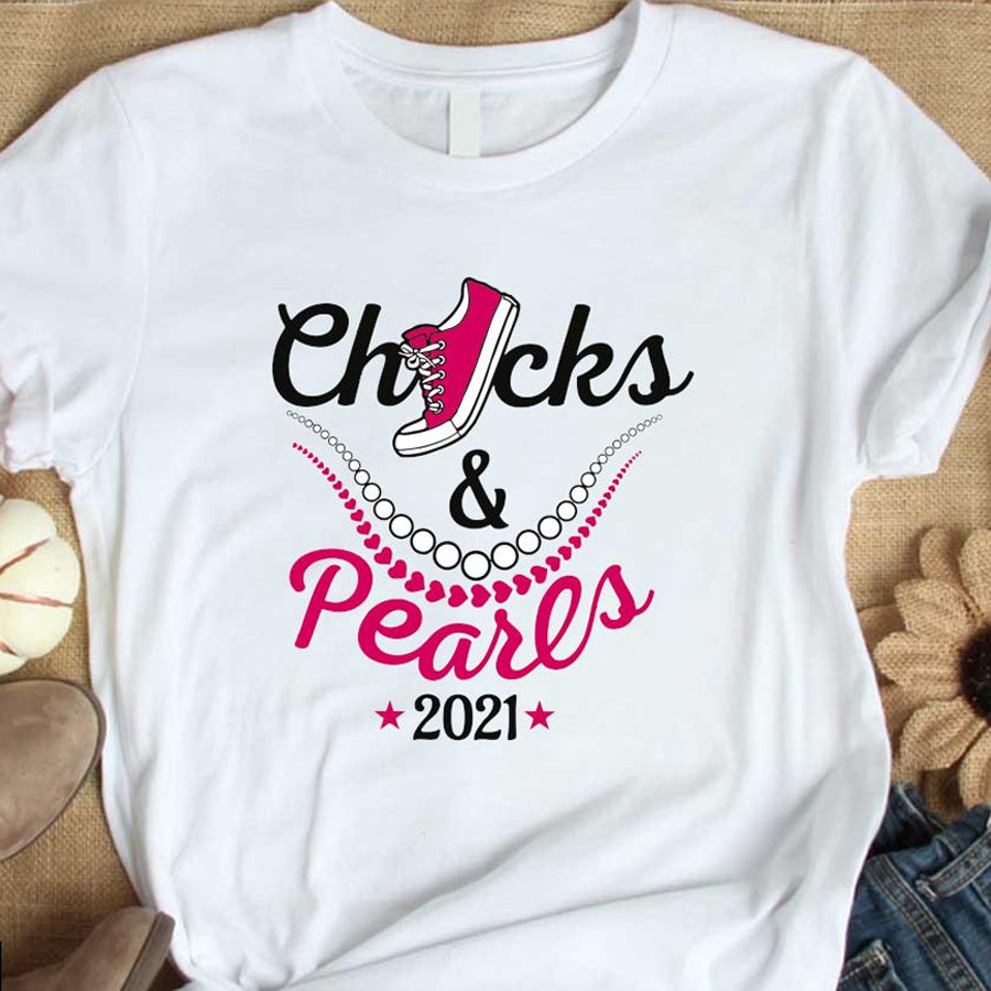 Funny T-Shirt  Chucks And Pearls 2021 V3