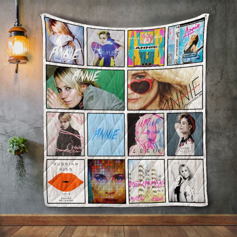 Annie Album Covers Quilt Blanket