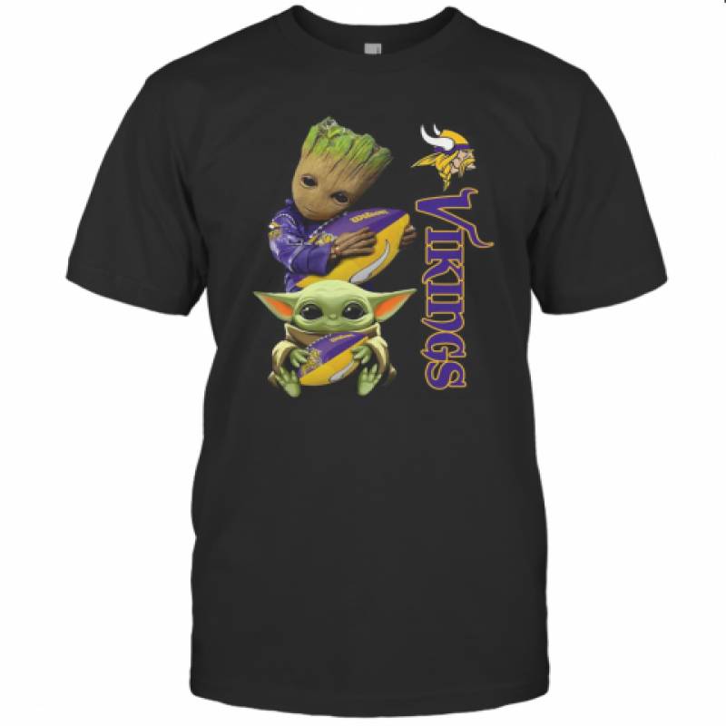 Baby Groot And Yoda Hug Minnesota Vikings T-Shirt