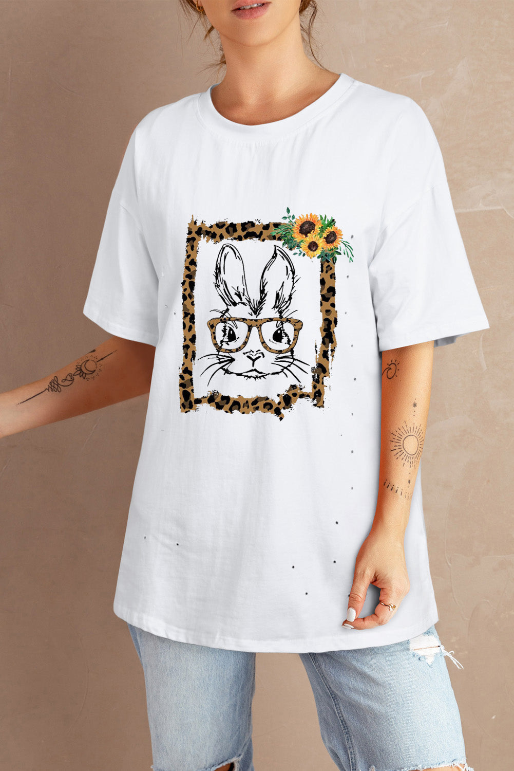 Rabbit Crew Neck Oversize Tee