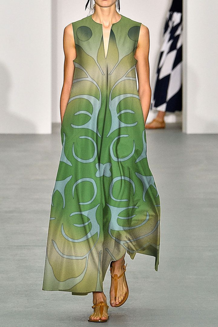 Hawaii Leaves Green V Neck Maxi Dress Ha94114