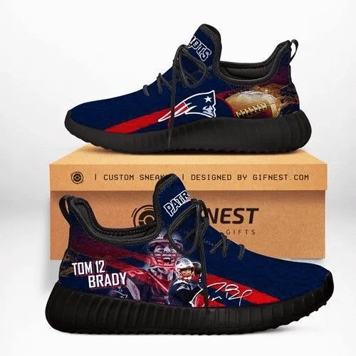 New England Patriots Custom Shoes Yeezy Sneakers Gift For Fan