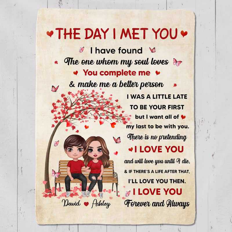 I Met You Doll Couple Sitting Personalized Fleece Blanket Corethermax 7799