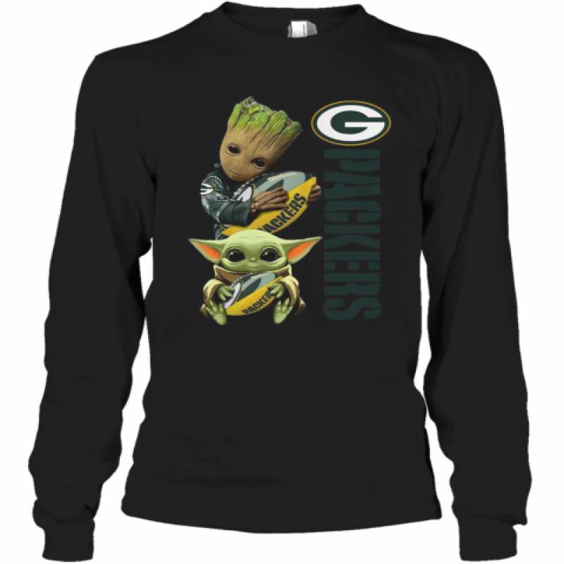 Baby Groot And Yoda Hug Green Bay Packers Long Sleeve T-Shirt