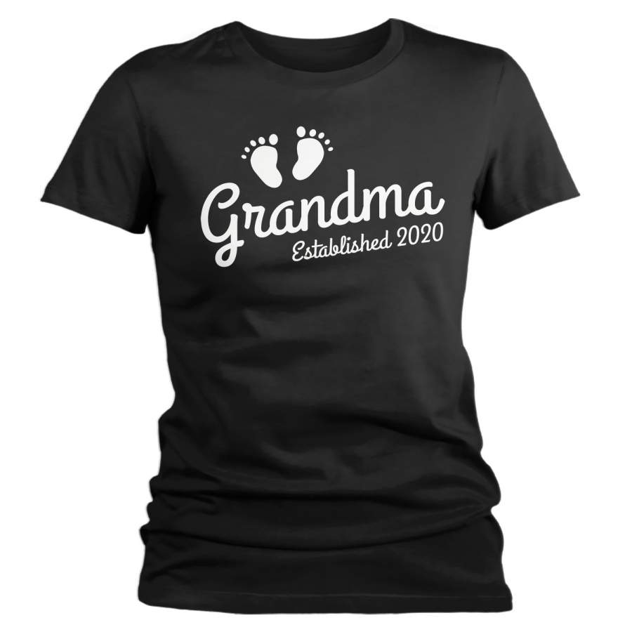 Women’s Grandma Established 2020 Baby Feet Shirt Promotion New Baby Reveal Cute Shirts