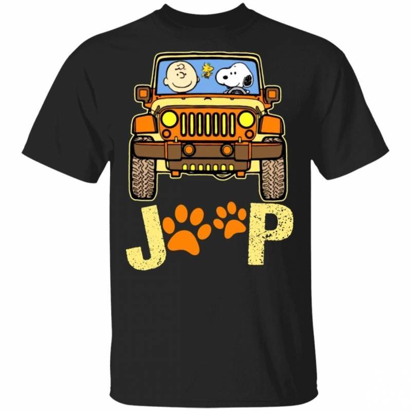 Snoopy And Charlie Brown On Jeep T-shirt MT12