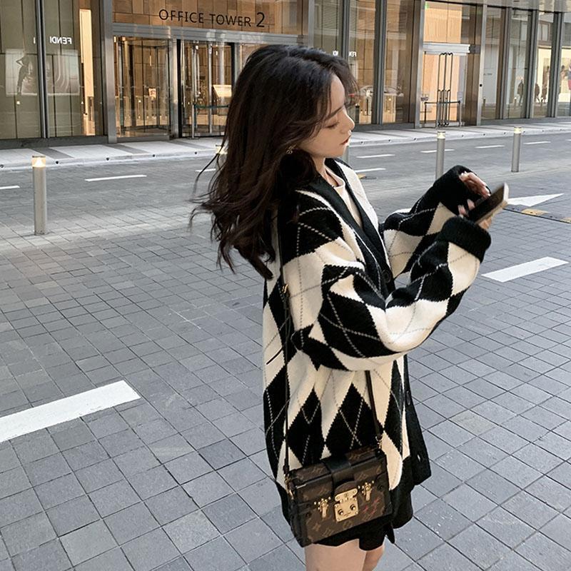 Autumn and Winter 2022 New Sweater Coat Japanese Retro Loose Diamond Thermal Knitwear Sweater Fashion Cardigan Women’s Jacket alx