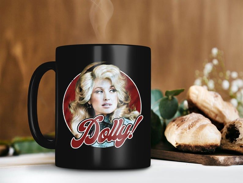 Black Mug Dolly Parton Retro Vintage 80’s Classic Singer Mug Dolly Rebecca Parton Mug Country Music Lover Premium Sublime Ceramic Coffee Mug H99