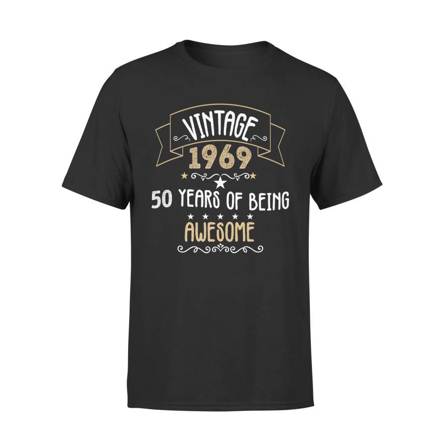 YOLOstuff Vintage 1969 50 year of being awesome T-shirt