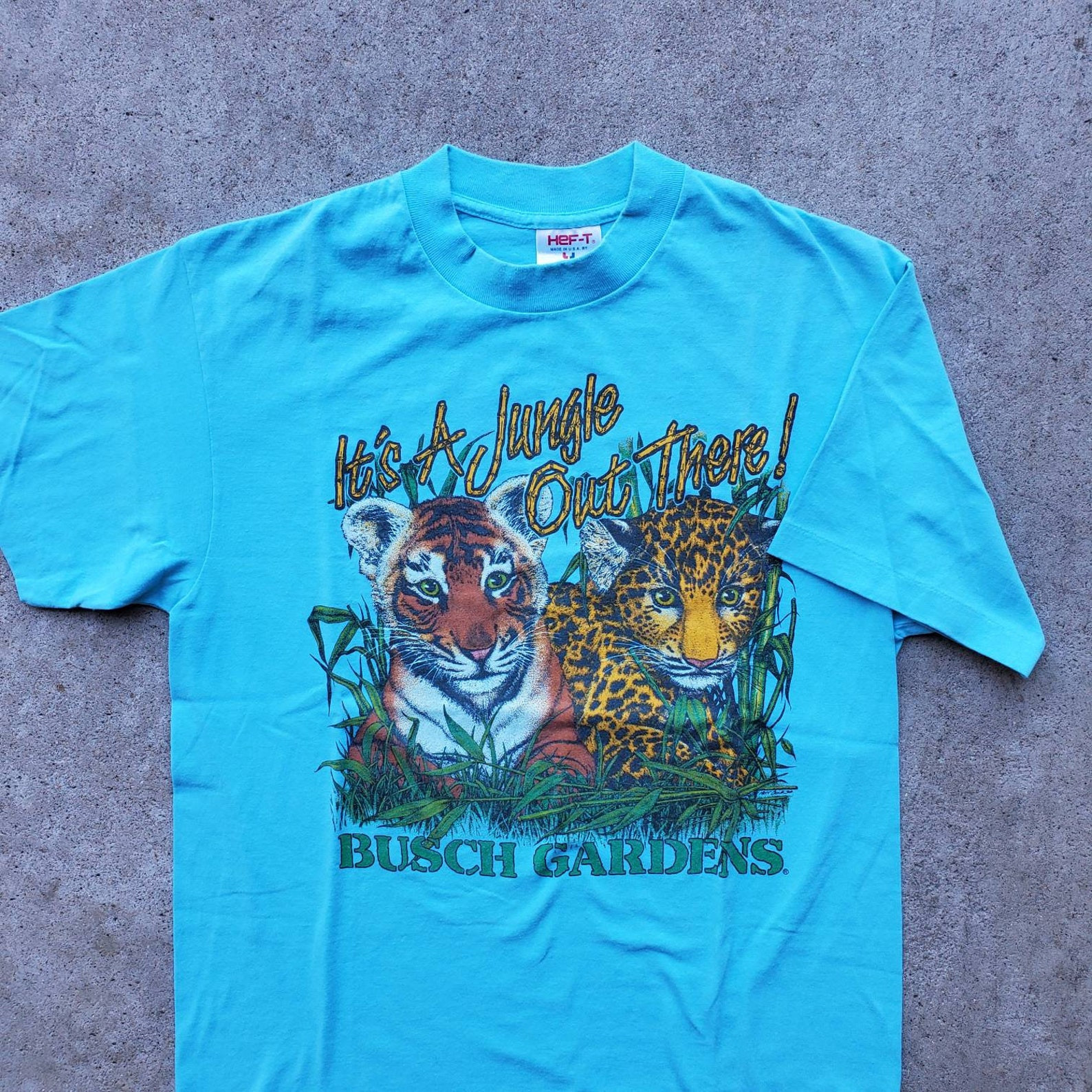 Vtg 80S Busch Gardens Tiger Cheetah Animal T Shirt  Vintage Retro 1980S Big Cat Turquoise  S  Tuff