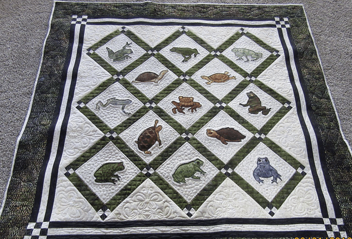 River Animal Quilt Tufgj