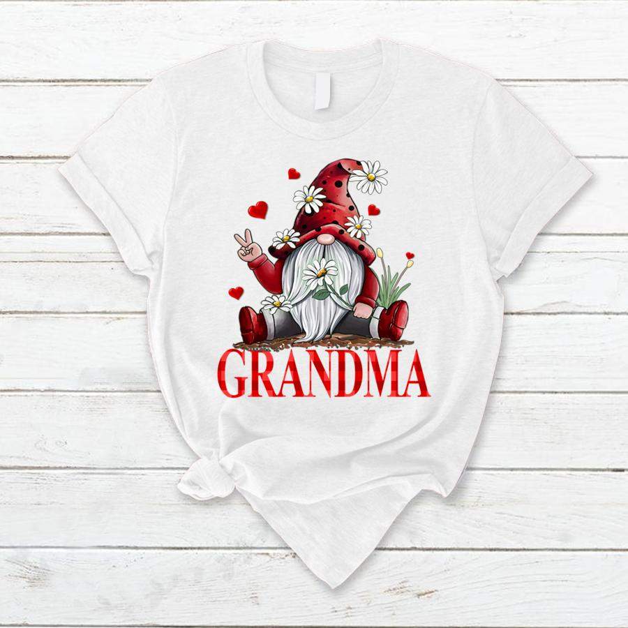 Grandma Gnome Heart Valentine’s Day Shirt