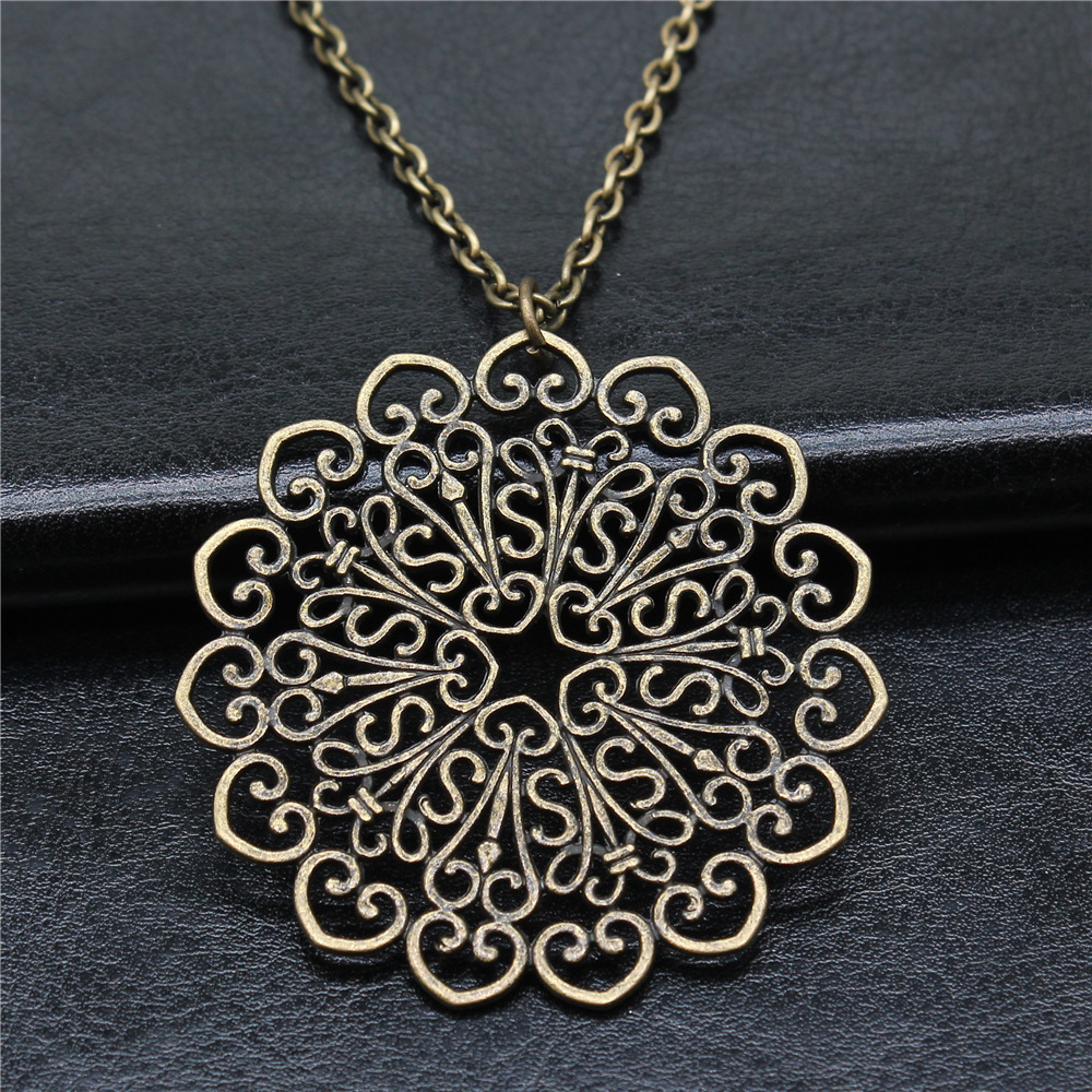 Bohemia Creative Party Jewelry Accessories Gift Mandala Pattern Pendant Necklace For Women Long Chain Necklace alx