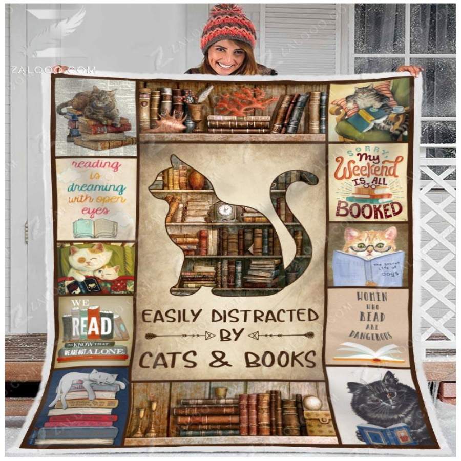 Zalooo – Fleece Blanket – Reading Blanket – Easily distracted by cats and books