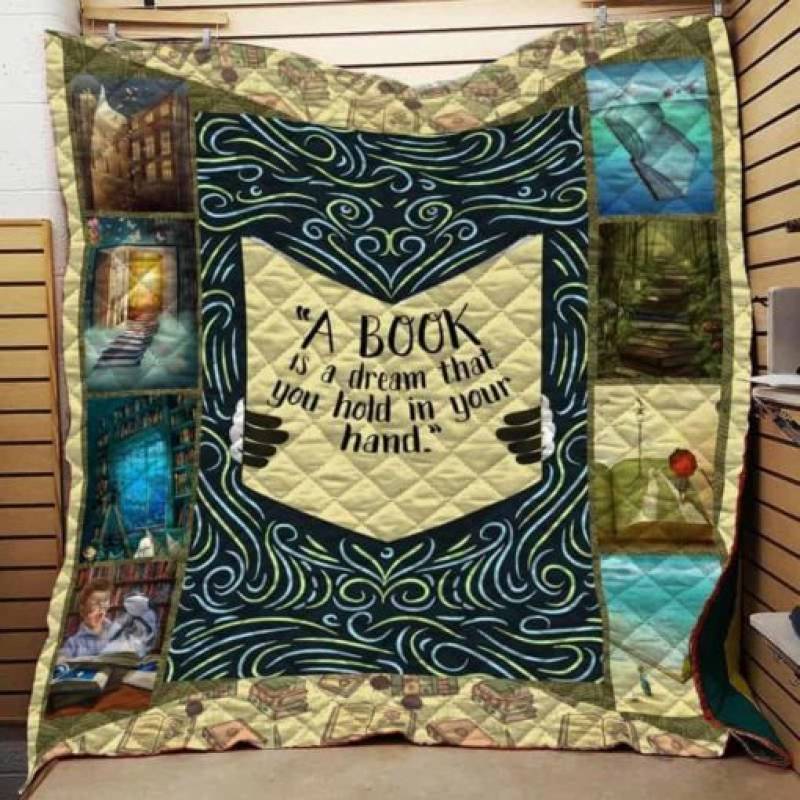 Book D1401 84O34 Blanket