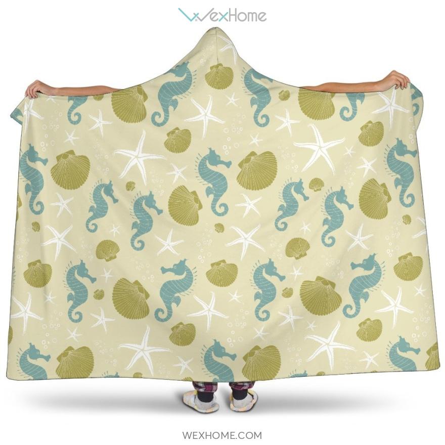 Seahorse Shell Starfish Pattern Background Hooded Blanket