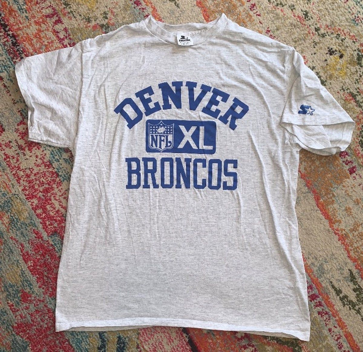 Vintage 90s Denver Broncos Starter shirt