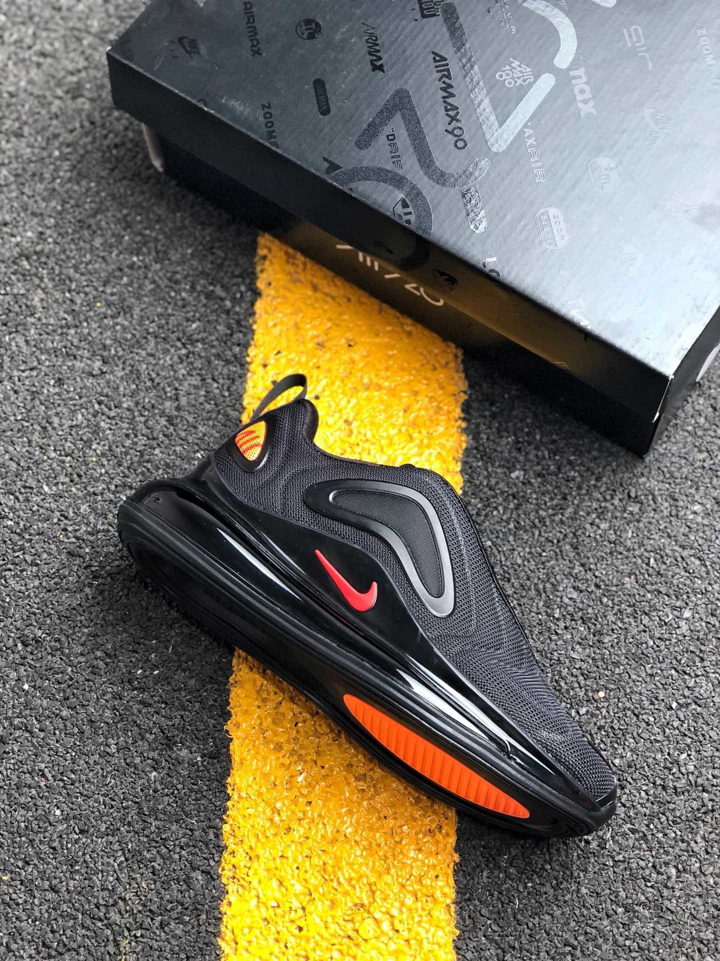 Nike Air Max 720 BlackHyper Crimson-Red 5339733