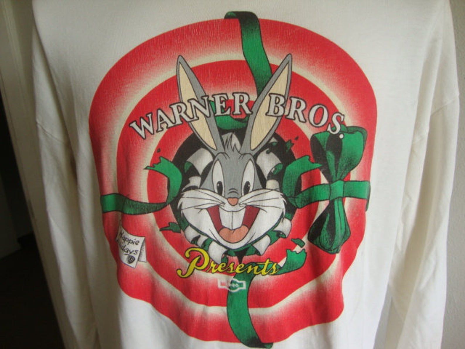 Vintage 90’s Warner Bros Presents Bugs Bunny Looney-tunes Happie Holidays T Shirt L