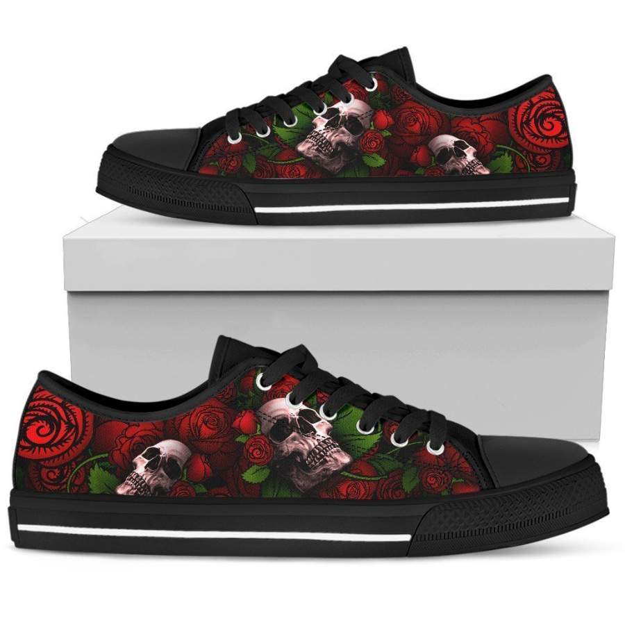 Women’s Low Top Skull Shoe Red