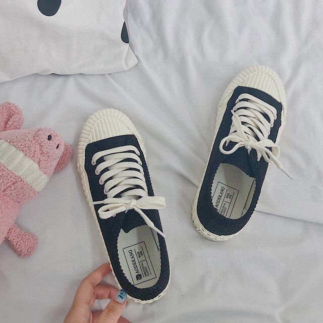 Classic Canvas Shoes Fashion Sneakers