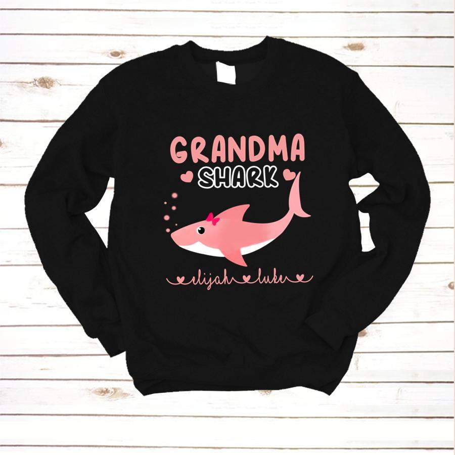 PERSONALIZED GRANDMA SHARK T SHIRT