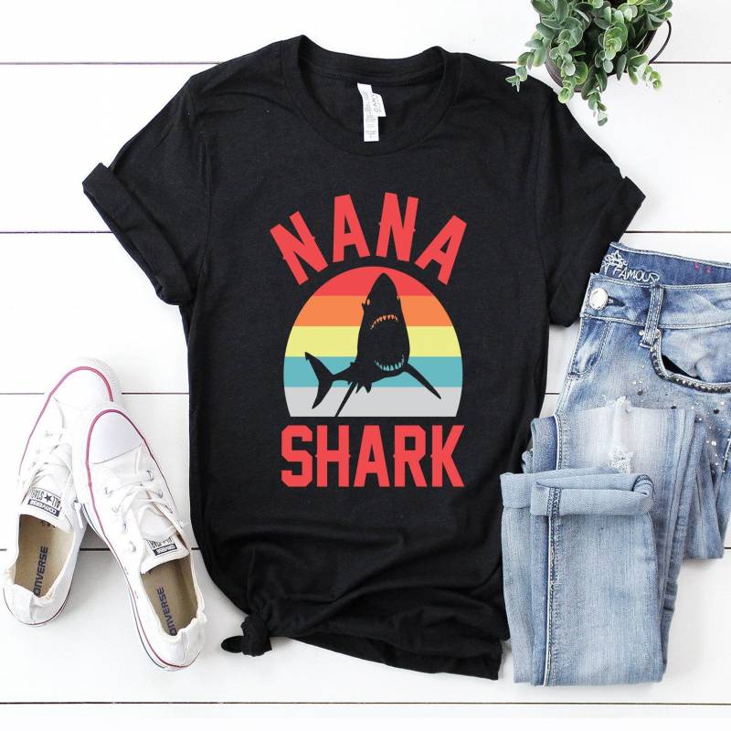 Crushtee SALE!! Nana Shark T Shirt, Nana To Be Shirt, New Nana Gift, New Nana Shirt, Funny Nana Shirt, Nana Shark T Shirt, Matching Family Shirts