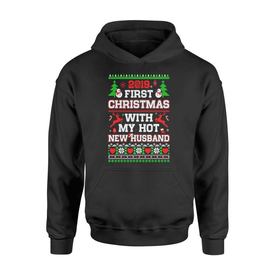 Christmas gift idea 2019 First Xmas With My Hot New Husband T-Shirt – Standard Hoodie